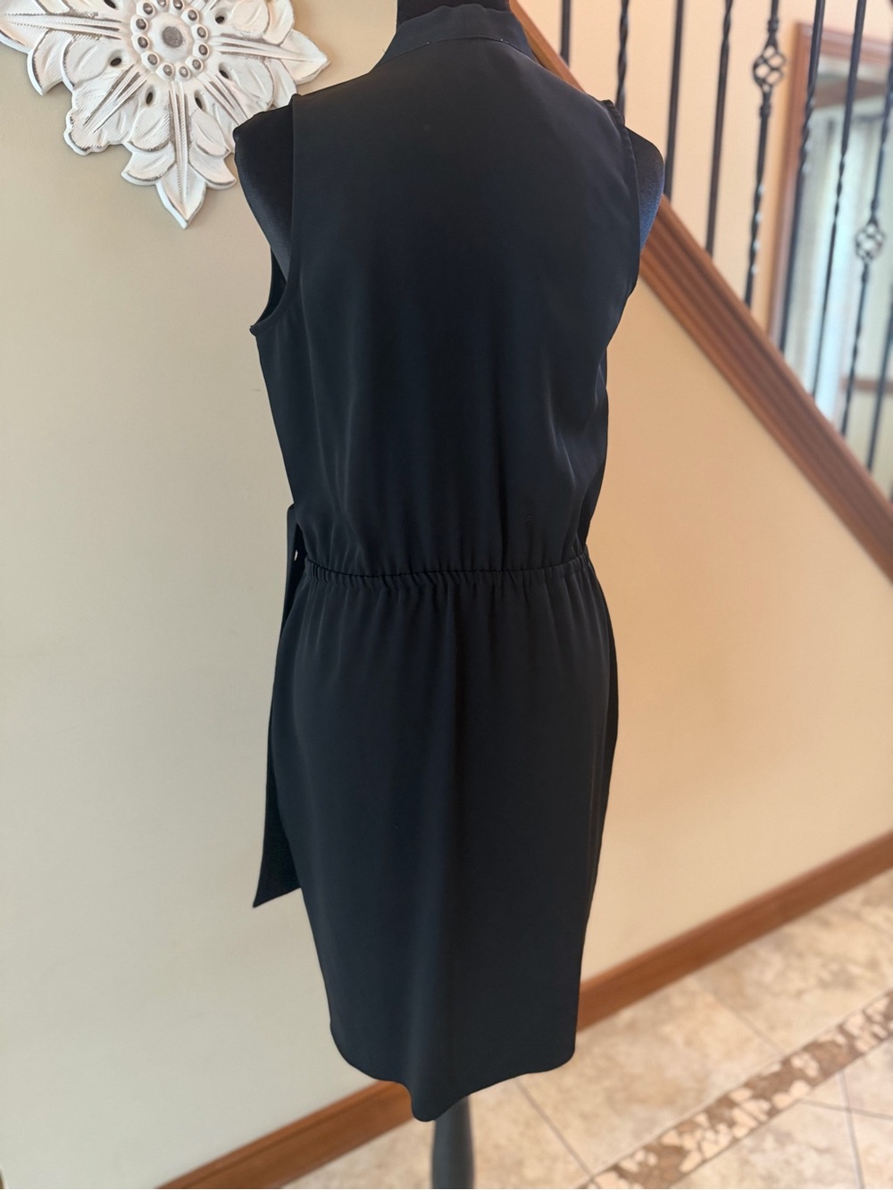 Michael Michael Kors Sleeveless Wrap Dress – Size 2 (Fits Like 2-4) – EUC - Picture 4 of 6